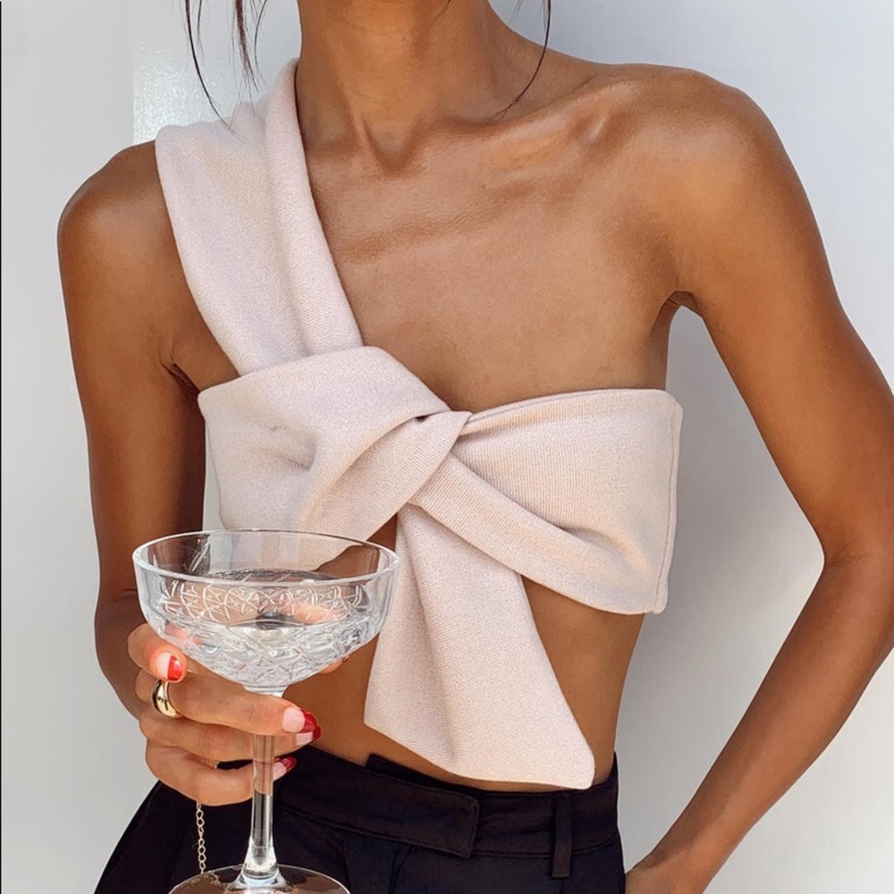 Princess Polly Simi top- pink knot front top, size 2, NWT